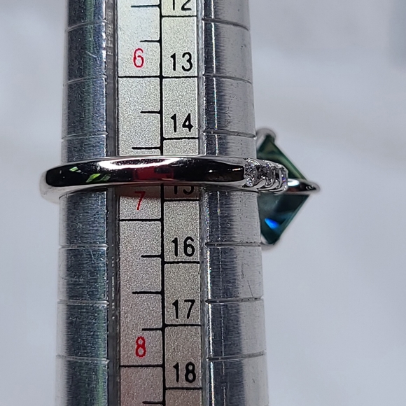 Moissanite 3.65 carat Asscher cut Peacock Solitare Ring - Picture 10 of 11